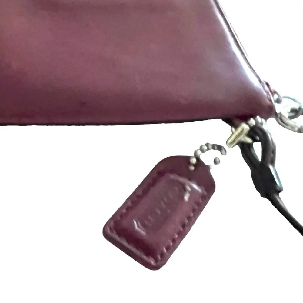VINTAGE COACH Clutch Bag Y2K Red Leather Clutch Brown Trim Wristlet 744-23